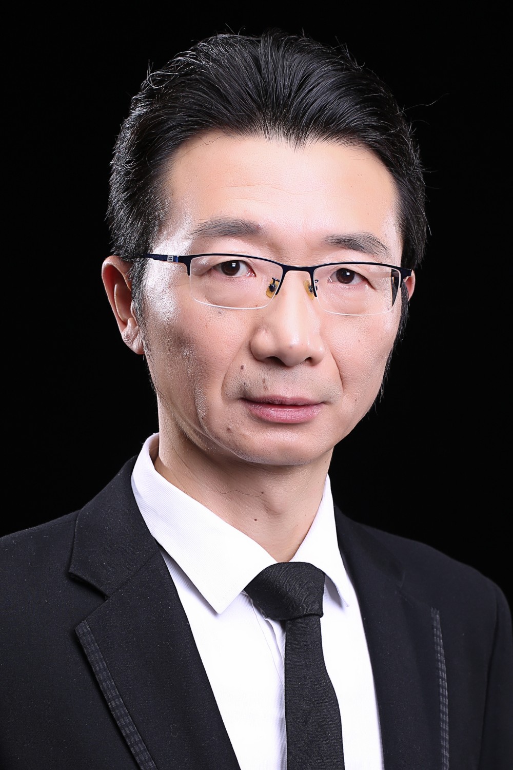 郑明华