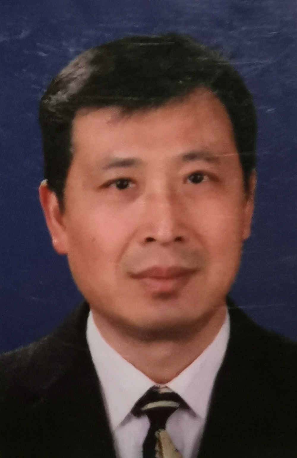 高健铭