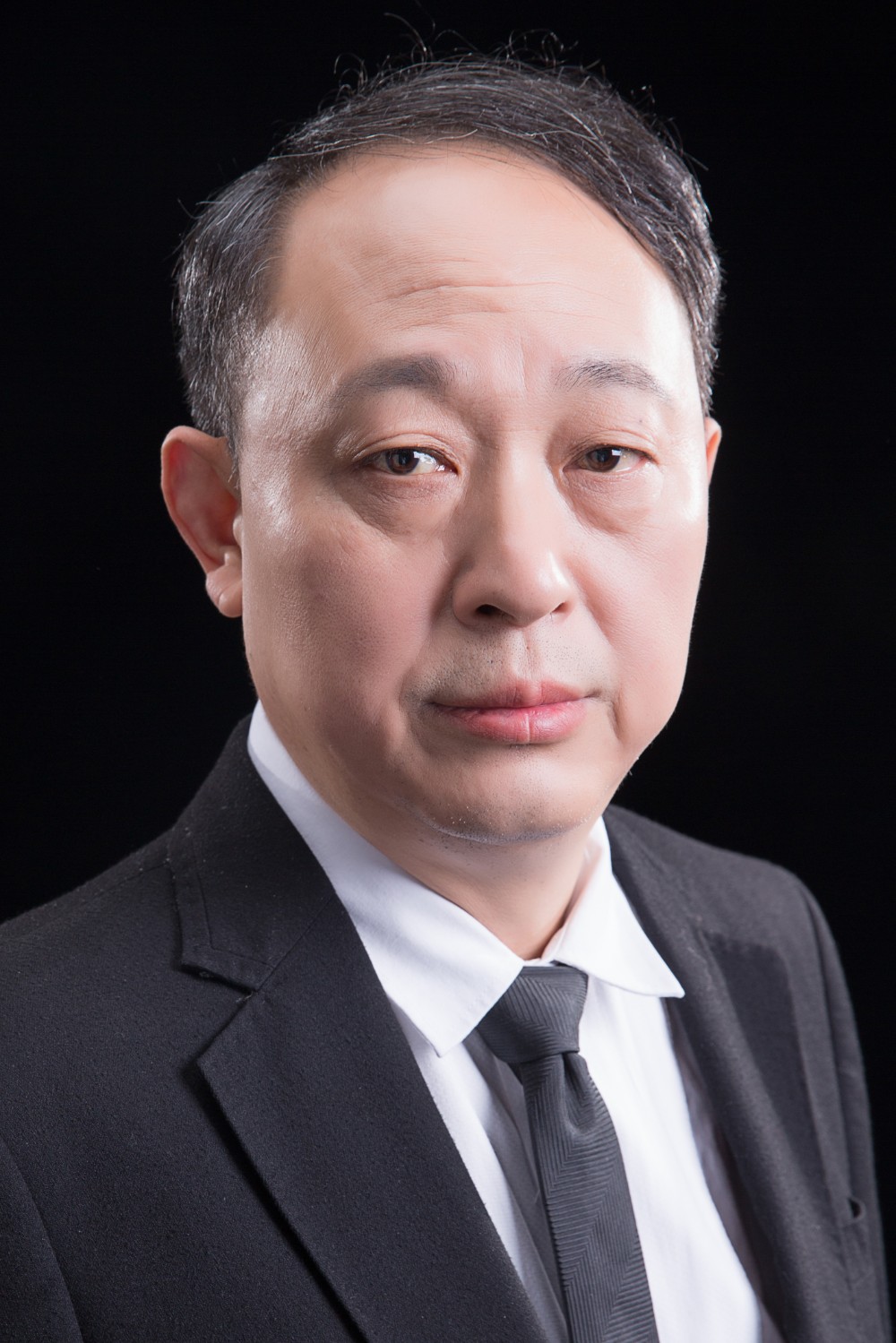 牛天力