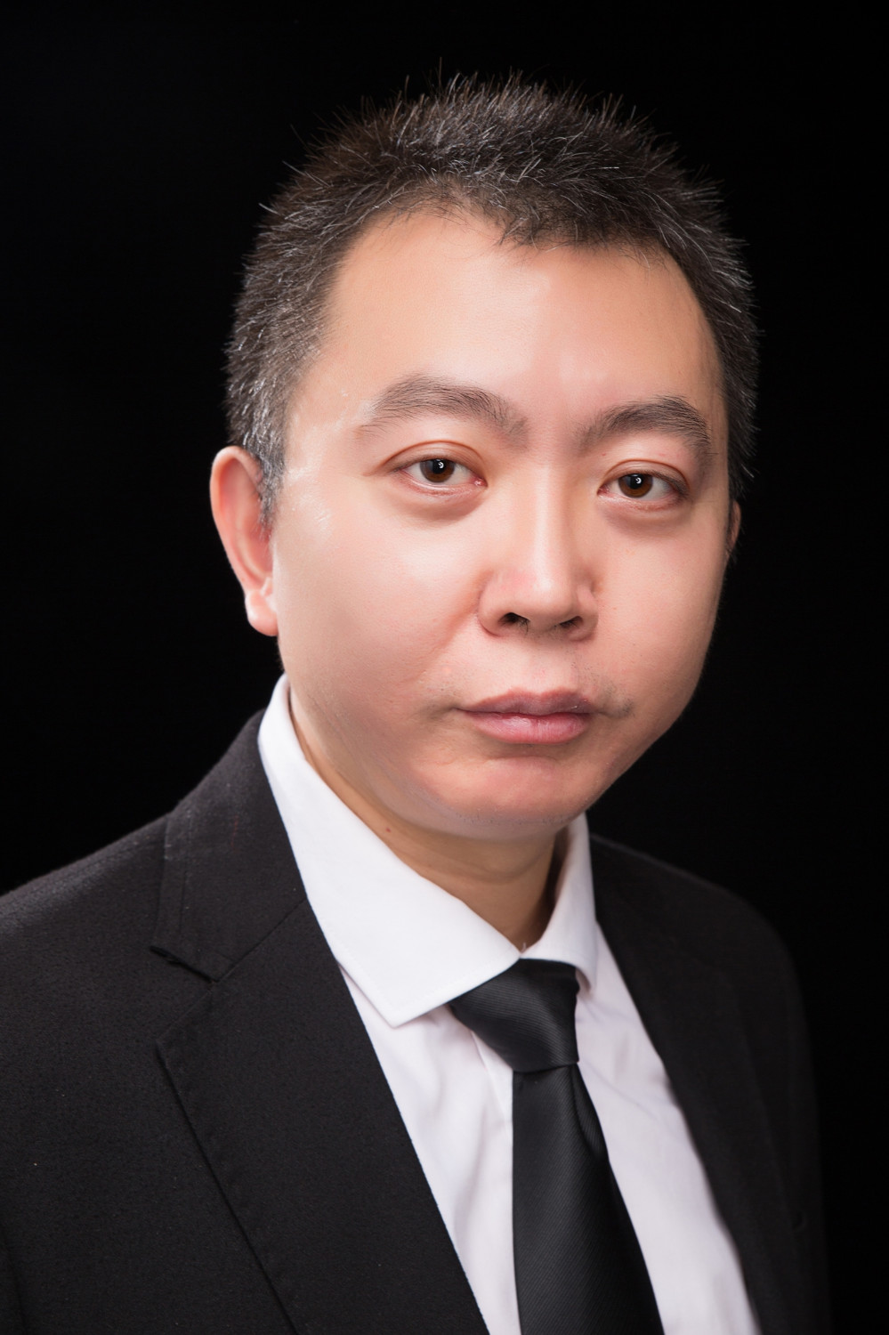 高明军
