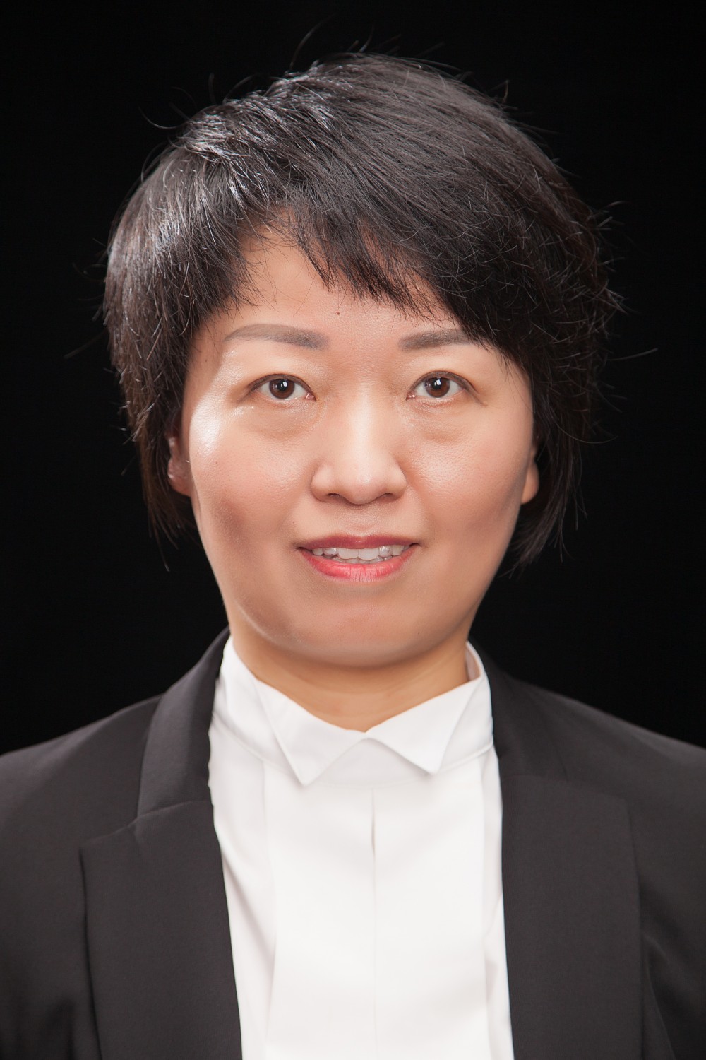 栾春梅
